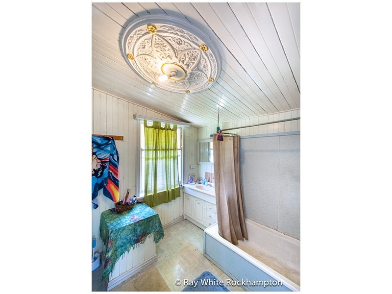 436 Lakes Creek Road, Lakes Creek QLD 4701