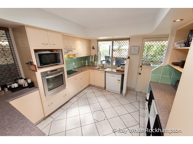 294 Kirby Street, Koongal QLD 4701