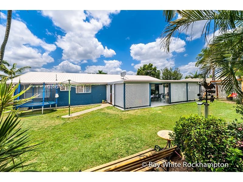 6 Kawana Close, Kawana QLD 4701