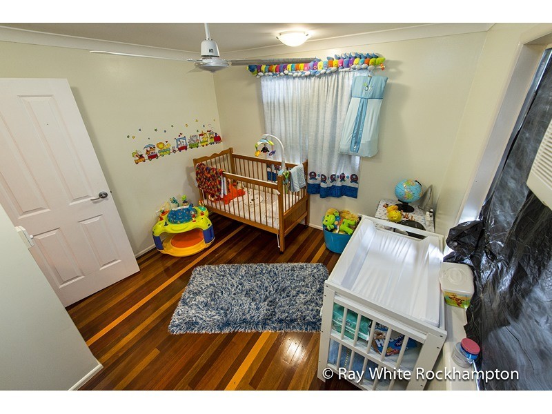 8 McMurtrie Street, Kawana QLD 4701