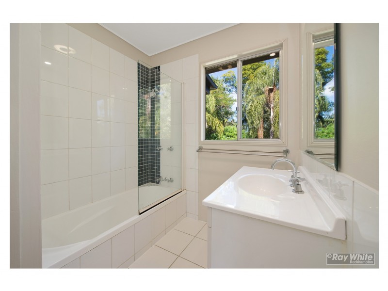 276 Elphinstone Street, Koongal QLD 4701