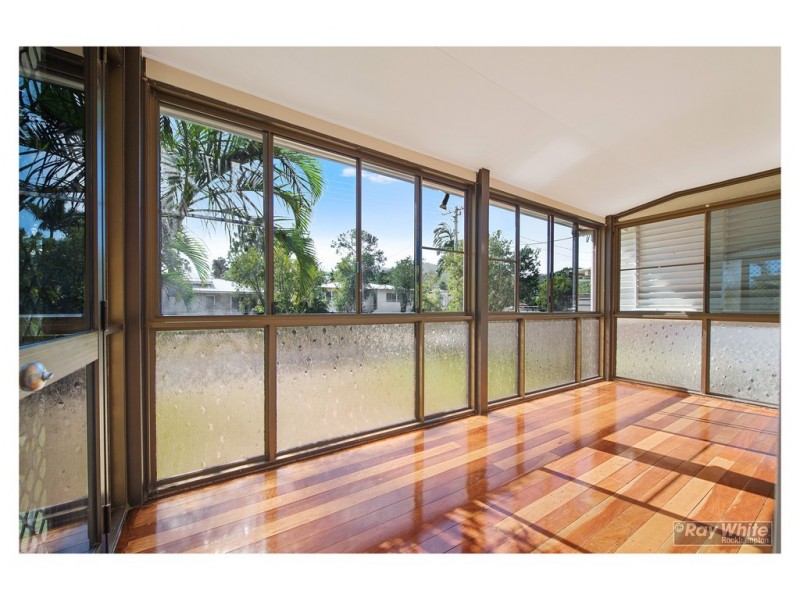 276 Elphinstone Street, Koongal QLD 4701