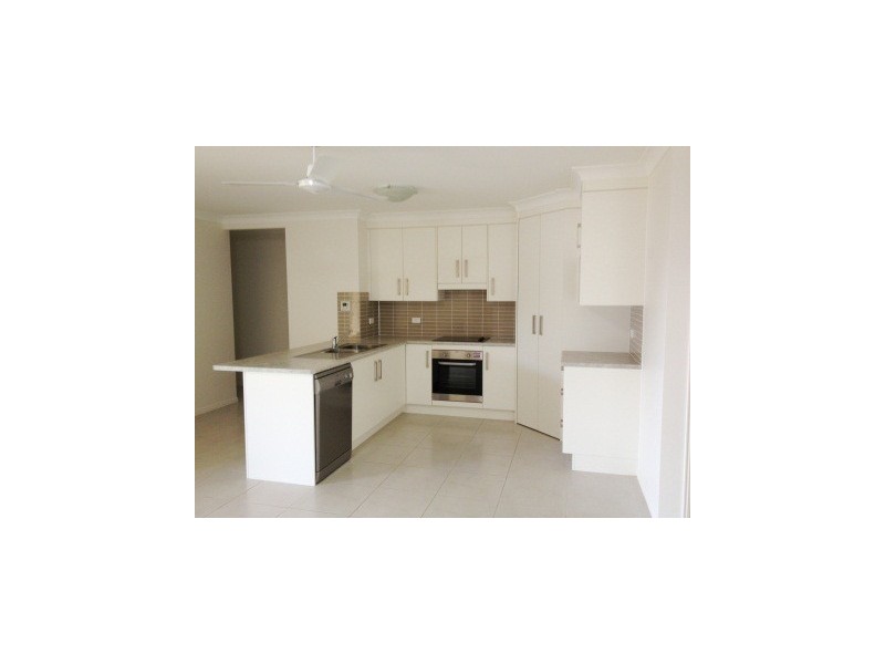 13 Audrey Drive, Gracemere QLD 4702