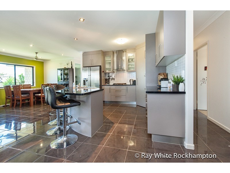 19 Broadhurst Drive, Gracemere QLD 4702