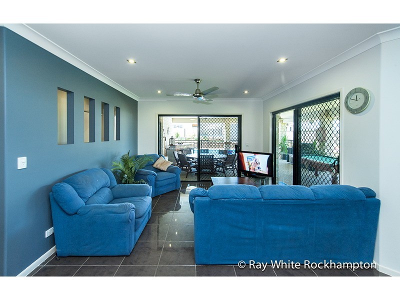 19 Broadhurst Drive, Gracemere QLD 4702