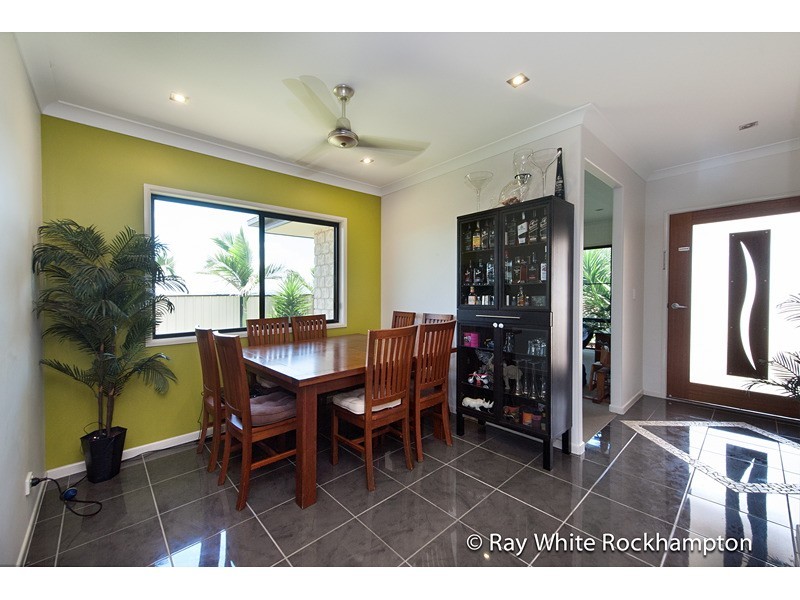 19 Broadhurst Drive, Gracemere QLD 4702