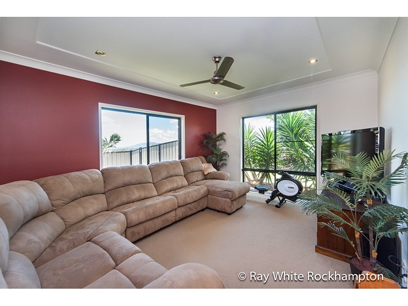 19 Broadhurst Drive, Gracemere QLD 4702