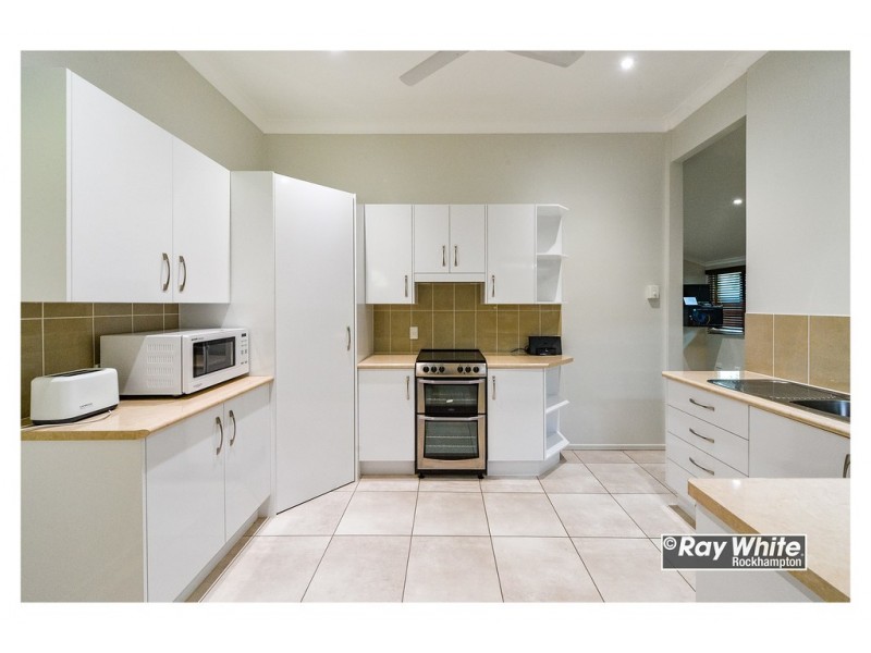 10 Marris Street, The Range QLD 4700