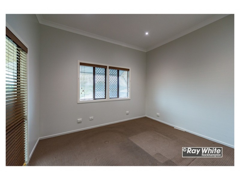 10 Marris Street, The Range QLD 4700