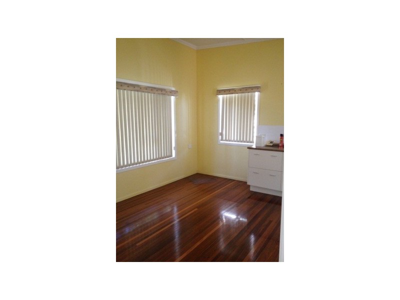 244 Elphinstone Street, Koongal QLD 4701