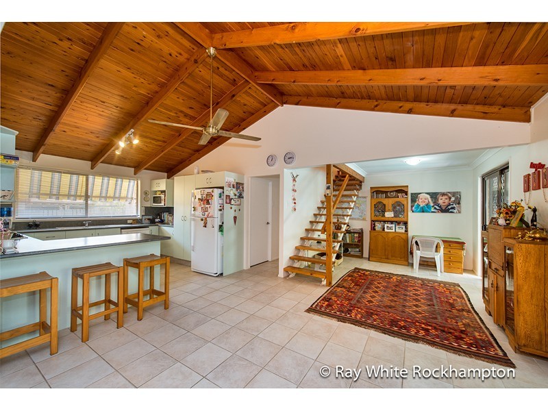 15 Rees Jones Close, Frenchville QLD 4701