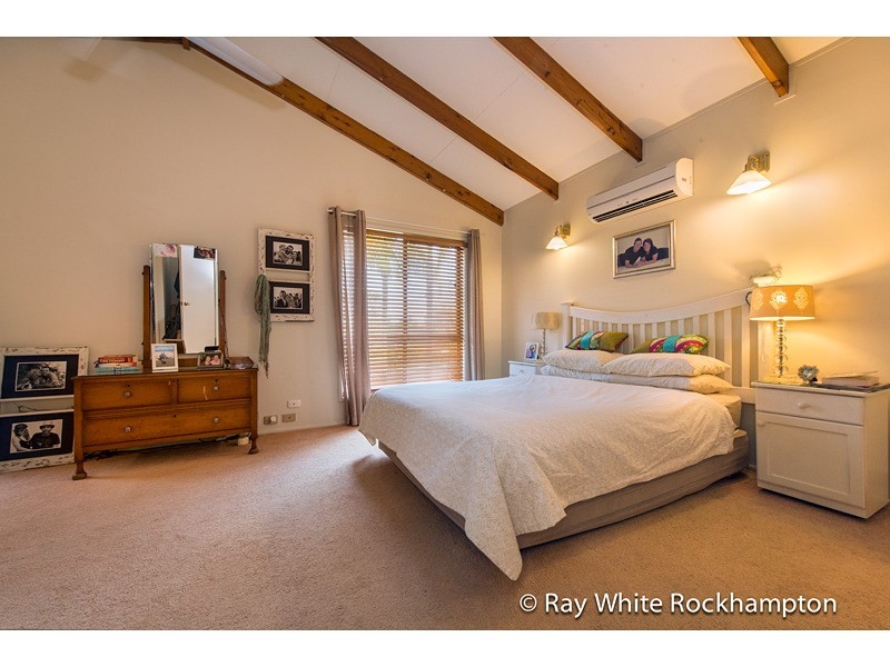 15 Rees Jones Close, Frenchville QLD 4701