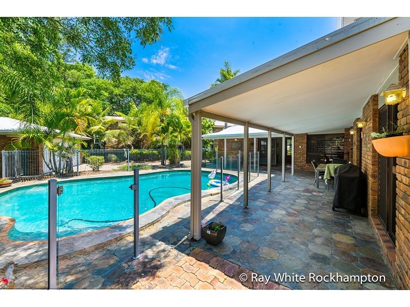 15 Rees Jones Close, Frenchville QLD 4701