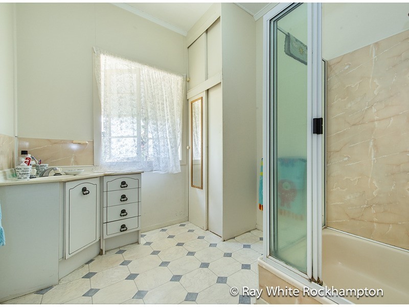 128 Edington Street, Berserker QLD 4701