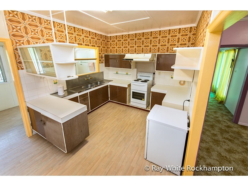 263 Elphinstone Street, Koongal QLD 4701