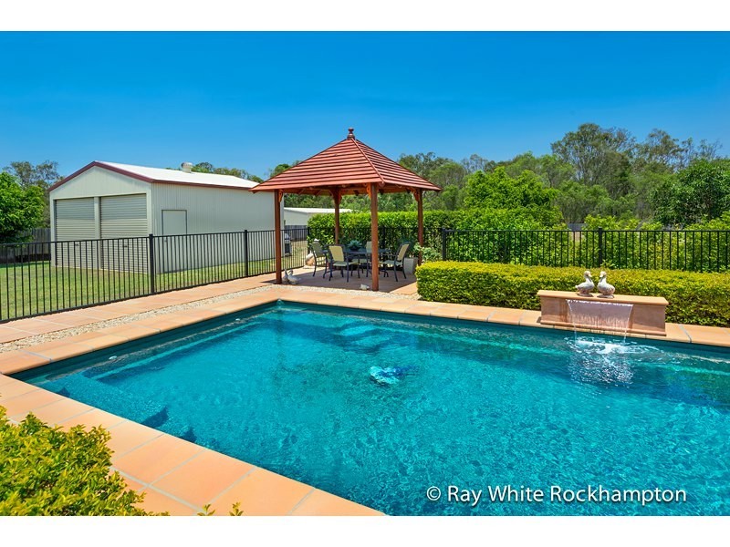 7 Stirling Drive, Rockyview QLD 4701