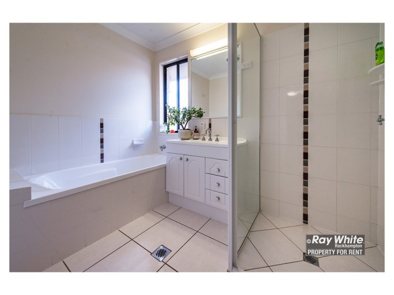 3 Constantia Crescent, Frenchville QLD 4701