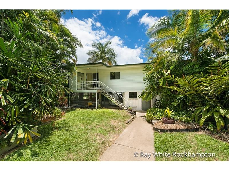 266 Farm Street, Kawana QLD 4701