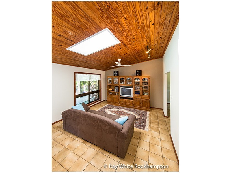 53 Guthrie Street, Frenchville QLD 4701