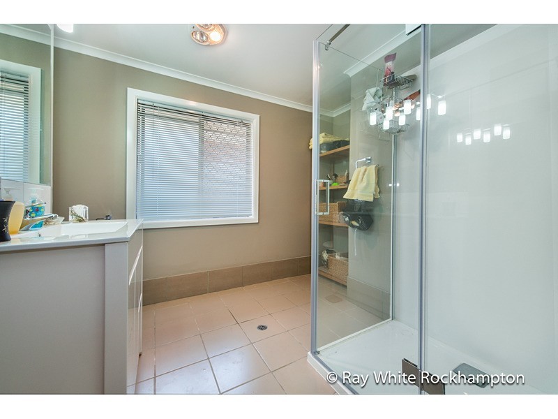 53 Guthrie Street, Frenchville QLD 4701