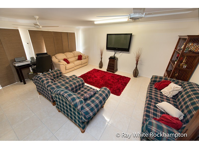 414 Paterson Avenue, Koongal QLD 4701