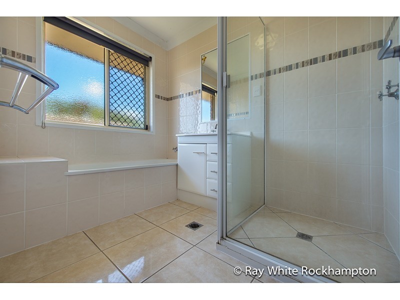 414 Paterson Avenue, Koongal QLD 4701