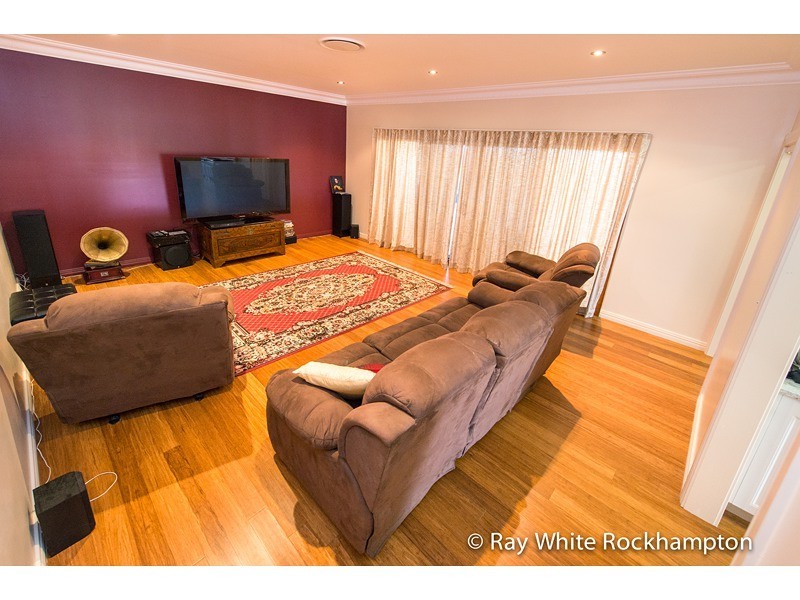 175 Plentiful Creek Road, The Caves QLD 4702