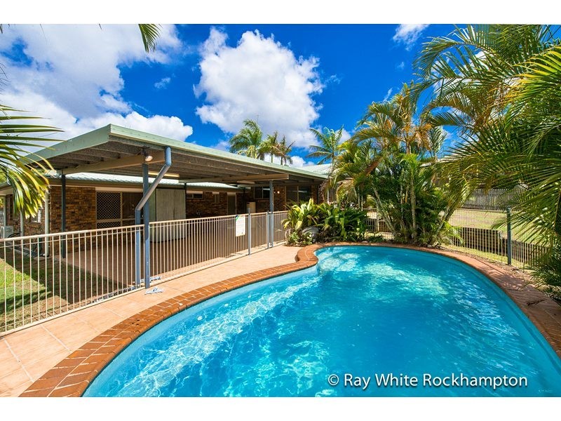14 Sunset Drive, Gracemere QLD 4702