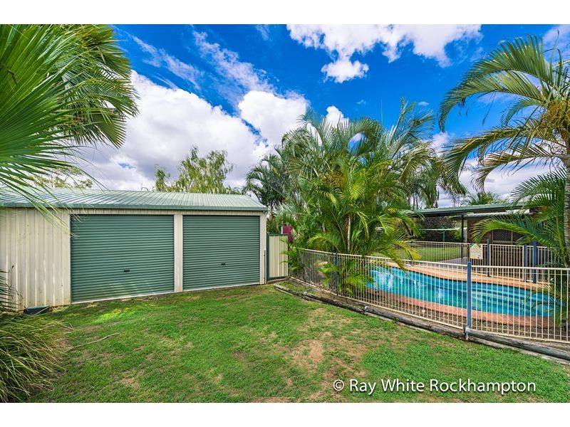 14 Sunset Drive, Gracemere QLD 4702