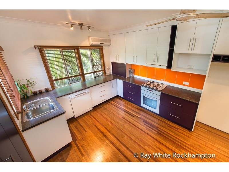 54 Meade Street, Wandal QLD 4700