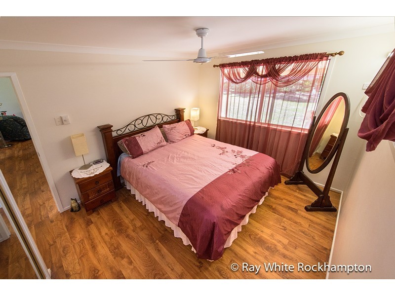 363 Reid Road, Alton Downs QLD 4702
