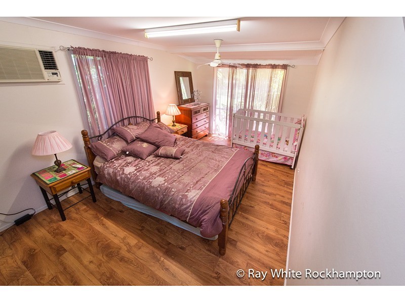 363 Reid Road, Alton Downs QLD 4702