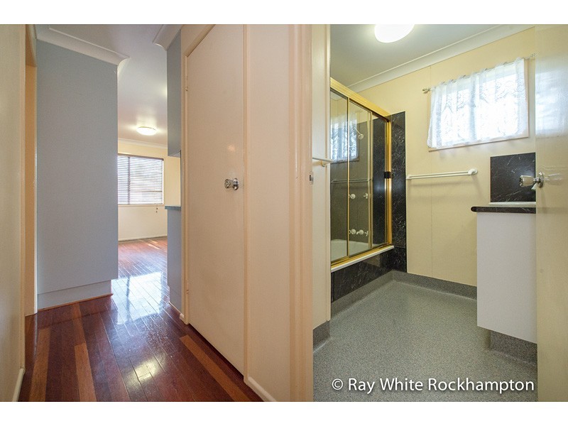 26 Locke Street, Kawana QLD 4701