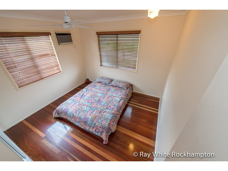 26 Locke Street, Kawana QLD 4701