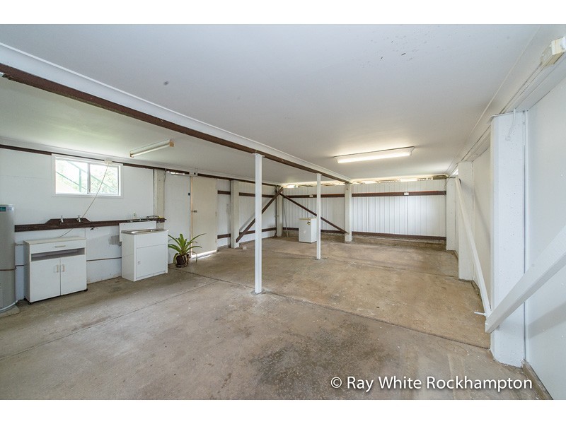 26 Locke Street, Kawana QLD 4701