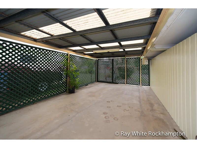 26 Locke Street, Kawana QLD 4701