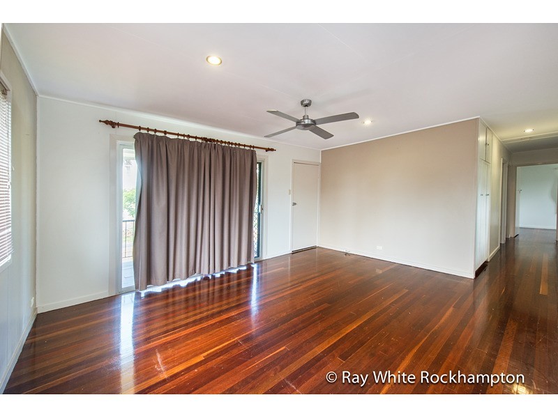 83 Menzies Street, Park Avenue QLD 4701