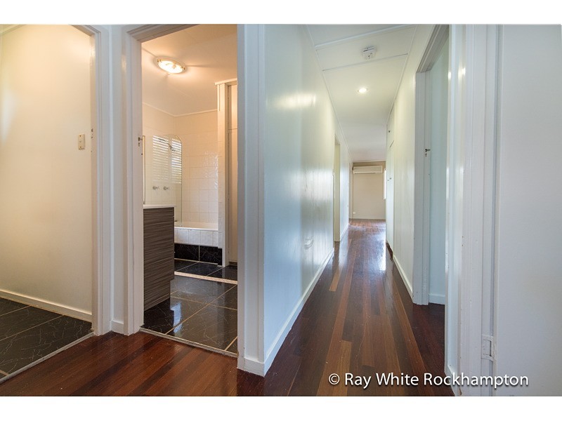 83 Menzies Street, Park Avenue QLD 4701