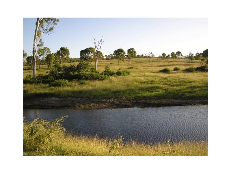 60 Rattenbury Road, Limestone Creek QLD 4701