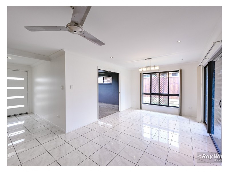 11 William Close, Gracemere QLD 4702