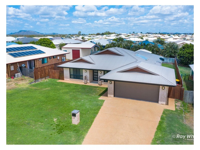 11 William Close, Gracemere QLD 4702
