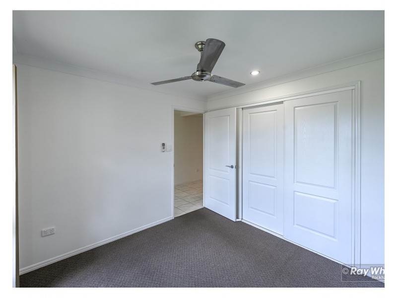 11 William Close, Gracemere QLD 4702
