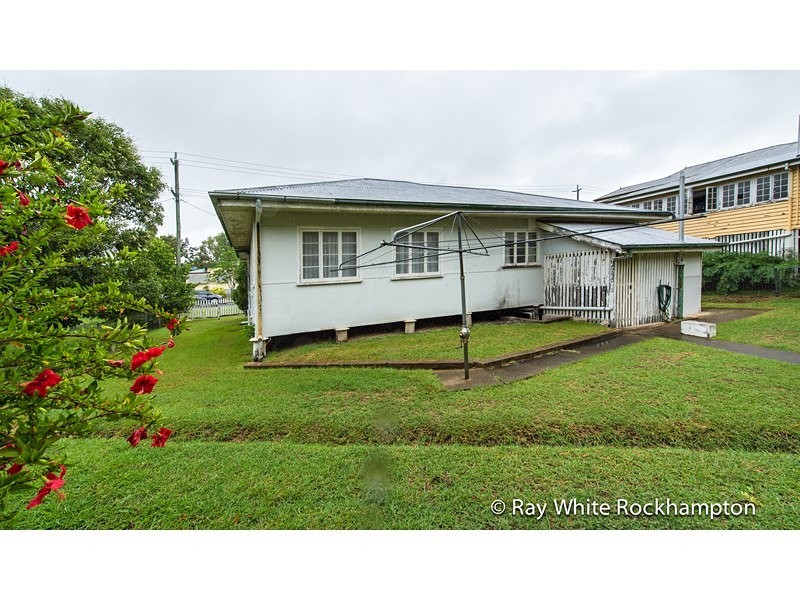 71 Charles Street, Berserker QLD 4701