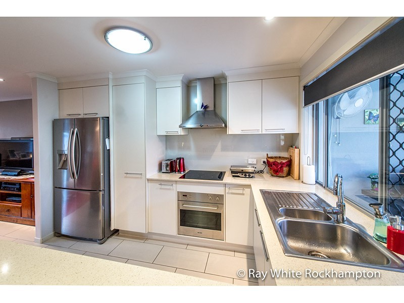 4/75 Edington Street, Berserker QLD 4701