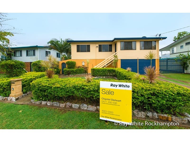 34 Stenlake Avenue, Kawana QLD 4701
