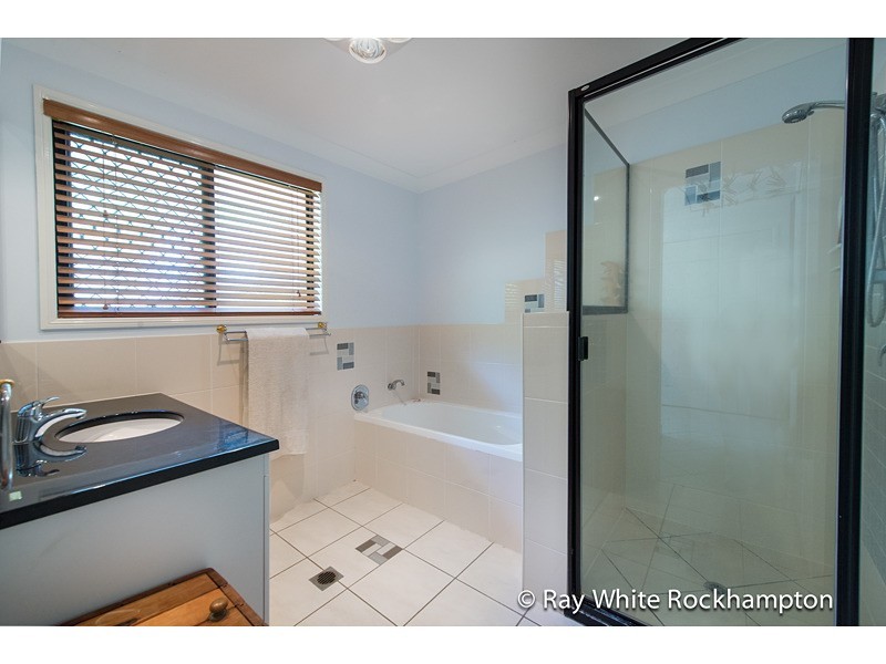 26 Archer View Terrace, Frenchville QLD 4701