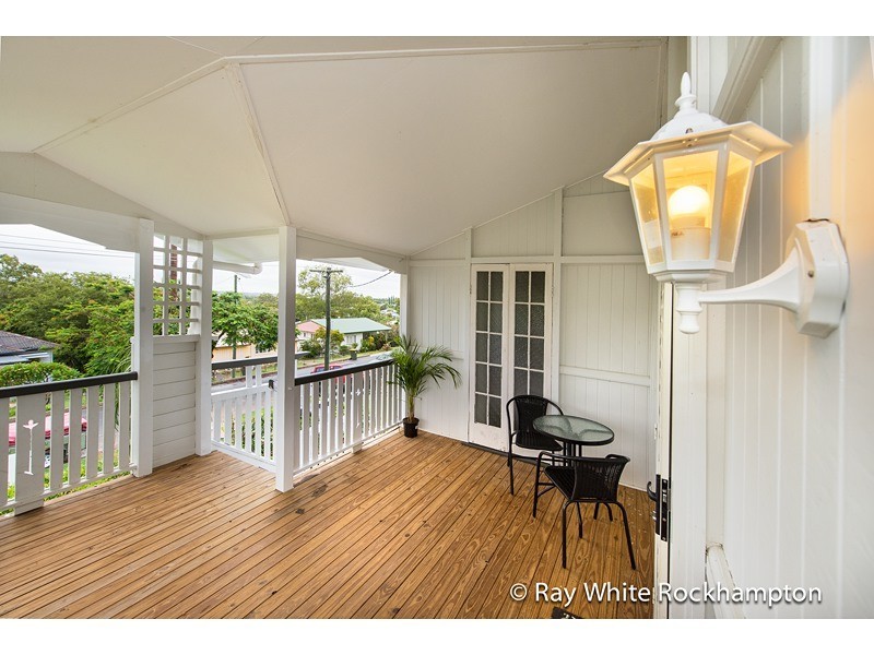 39 Mary Street, The Range QLD 4700