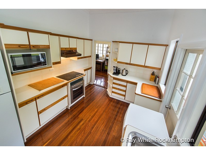 39 Mary Street, The Range QLD 4700