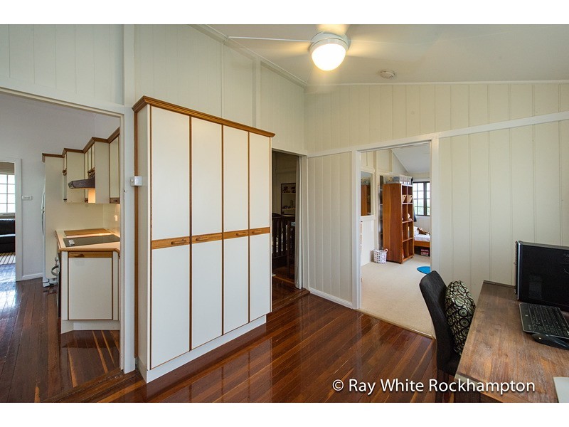 39 Mary Street, The Range QLD 4700