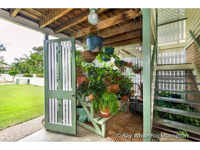 99 West Street, Allenstown QLD 4700